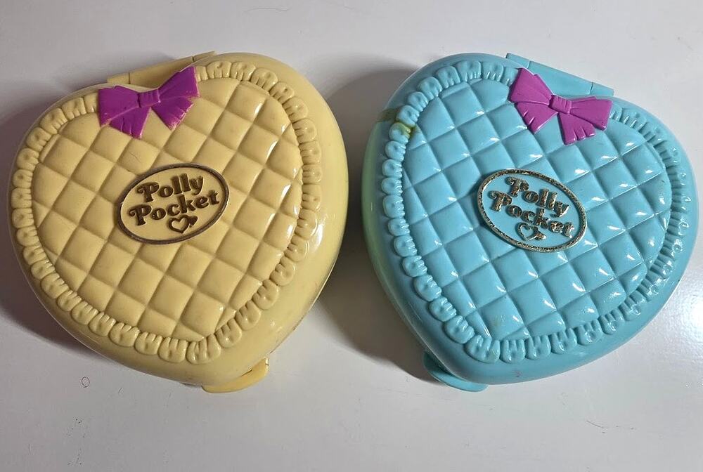 1994 Bluebird Polly Pocket 2 Quilted Heart Babysitting Compacts No Figs